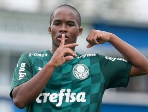 Com primeiro contrato profissional encaminhado com o Palmeiras, Endrick terá multa milionária
