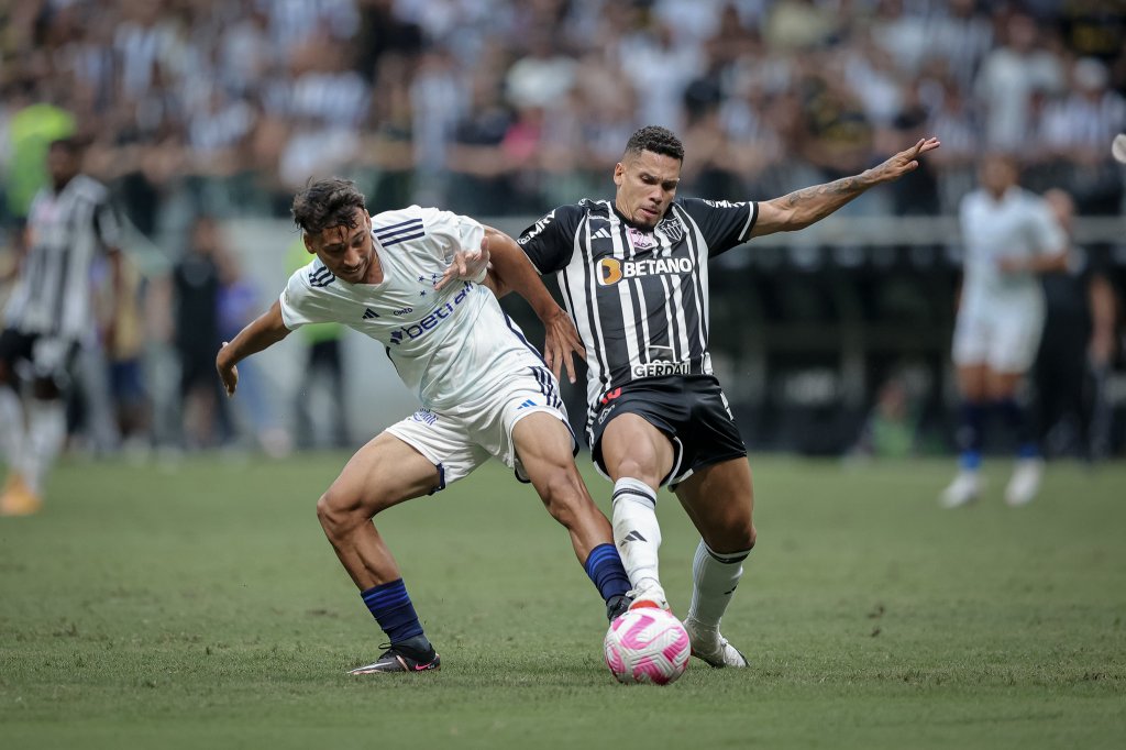 Com retorno dos titulares, Inter recebe o Santos em confronto direto do  Brasileirão