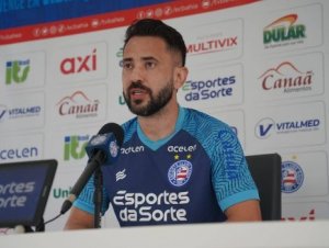 Everton Ribeiro quer 'mentalidade vencedora' para reverter vantagem do Vitória no Baianão 