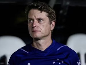 Cruzeiro anuncia novo treinador após saída de Nicolás Larcamón; confira