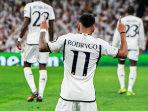 Rodrygo supera ídolos da Seleção Brasileiro em artilharia da Champions