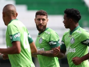 Palmeiras tem retornos importantes para partida contra o Vitória; confira provável escalação