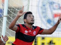 Atacante do Fla espera voltar a fazer gol contra o Bahia