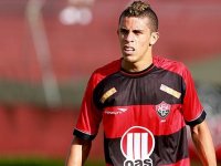 Gabriel Paulista completa 100 jogos com a camisa do Vitória
