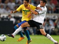 Neymar lamenta pênalti perdido contra a Colômbia: 