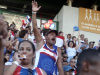 Pituaçu vira palco de lucro e frustrações tricolores