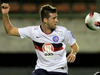 Bahia confirma renovação de contrato de Danny Morais