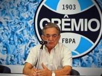 Com mal-estar, presidente do Grêmio é internado em Florianópolis