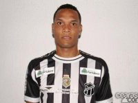 Figueirense anuncia zagueiro ex-Bahia