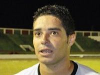 Bahia de Feira contrata ex-jogador do Vitória e mais três atletas