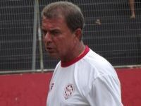 Salários atrasados preocupam treinador do Botafogo