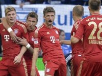 Bayern dá show, goleia o Barça e fica perto da final da Champions
