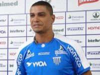 Volante Fabiano, ex-São Paulo e Inter, anuncia aposentadoria