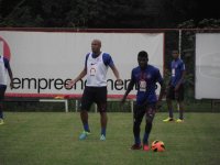   Cristóvão Borges testa nova formação no Bahia
