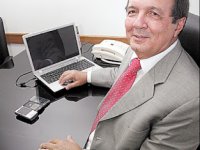 Rui Cordeiro se candidata à presidência do Bahia