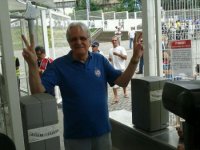 Assediado, Schimitd comemora: O torcedor do Bahia hoje disse 'Sim'