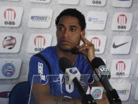 Empresário diz que Bahia não renovou contrato de Ávine