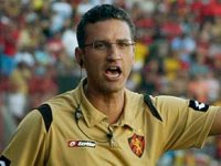  Ex-técnico do Vitória será novo treinador do Coritiba