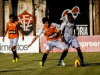 Com presença de Cáceres, reservas do Vitória treinam na Toca