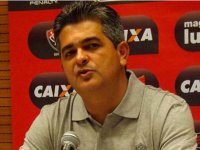 Ney Franco lamenta empate, mas segue confiante na vaga na Libertadores