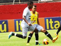 Reservas do Vitória disputam jogo-treino com equipe sub-18