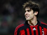 Derrota do Milan deixa Kaká mais longe da Copa