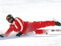 Ídolo da Fórmula 1 sofre acidente grave praticando esqui