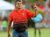 Ney Franco exalta Marquinhos Santos: “vai sair dessa”
