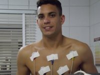Caio realiza exames médicos na Toca do Leão