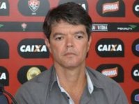 Mais um! Depois de Ney Franco, Flamengo quer tirar Ximenes do Vitória