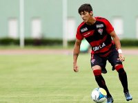 Euller aposta na força do Barradão para vencer o Corinthians