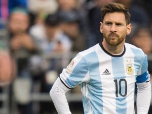 Messi pode se aposentar da seleção Argentina após a Copa do Mundo; entenda