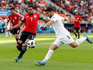 Deu Celeste! Uruguai vence o Egito com gol salvador no finzinho da partida; Salah fica no banco
