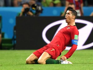 Que jogaço! Cristiano Ronaldo faz 3 e salva Portugal da derrota para a Espanha