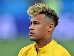 Neymar treina normalmente e tranquiliza torcedor brasileiro: 