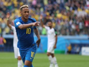 Neymar reage a críticas e desabafa nas mídias sociais