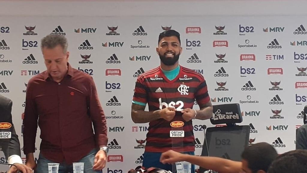 Dirigente do Flamengo confirma desejo de renovar contrato com Gabigol