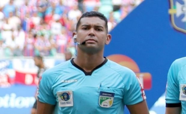 Jefferson Ferreira de Moraes apita partida entre Vitória e CRB neste sábado  - Notícias - Galáticos Online