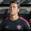 Vitória sofre derrota e entra na zona de rebaixamento