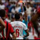 Expulsão de Jean Lucas marca clássico Ba-Vi