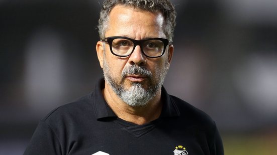 Cléber Xavier ainda busca primeira vitória no Santos - Divulgação
