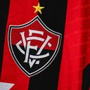 Damián Escudero, ídolo do Vitória, é celebrado em Montevidéu