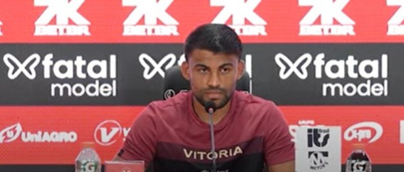 Ronald fala sobre bom momento vivido pelo Vitória e projeta clássico