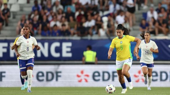Livia Villas Boas/CBF
