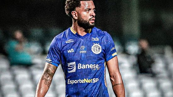 Imagem Zagueiro do Confiança destaca importância em duelo contra o Vitória: "É uma decisão"