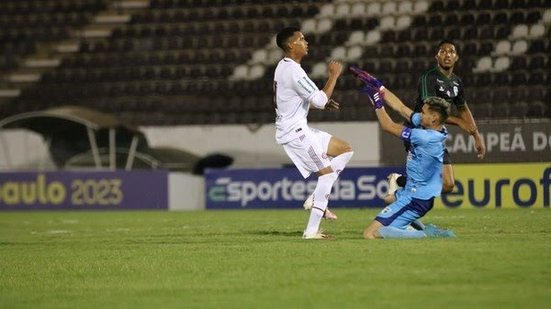 Tiago Pavini/Ferroviária SAF