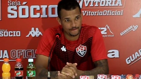 Reprodução/TV Vitória e José Tramontin/Athletico