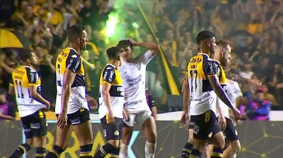 Imagem Criciúma vence o ABC e adia acesso do Vitória