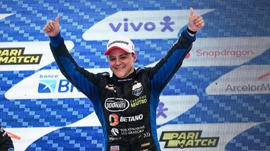 Imagem Felipe Massa vence na Stock Car pela primeira vez