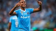  Lucas Uebel/Grêmio e Victor Ferreira/EC Vitória